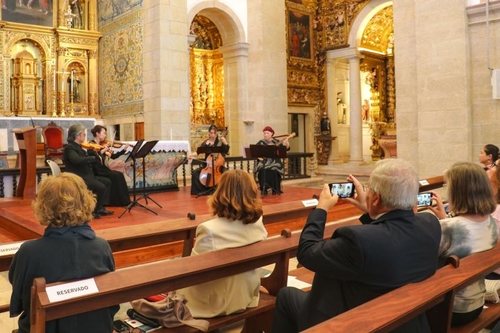 Ilustração Concerto em Évora revive histórica missão japonesa do século XVI com música do Ca...