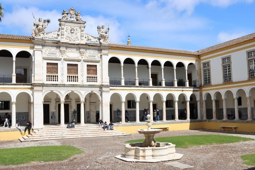 Ilustração Qualidade do ensino é principal motivo para escolha da Universidade de Évora
