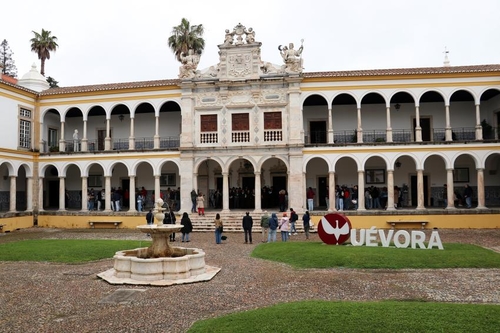 Ilustração Universidade de Évora destaca-se no Concurso Nacional de Acesso ao Ensino Superio...